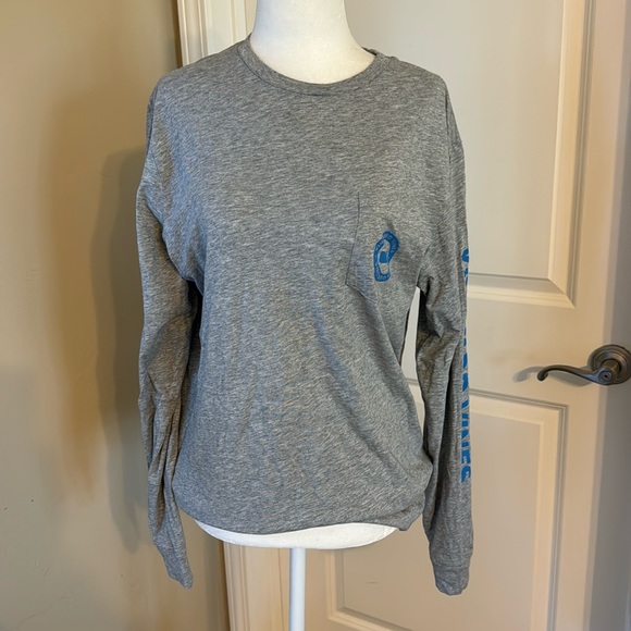 Vineyard Vines Long Sleeve tee Small - Picture 1 of 4